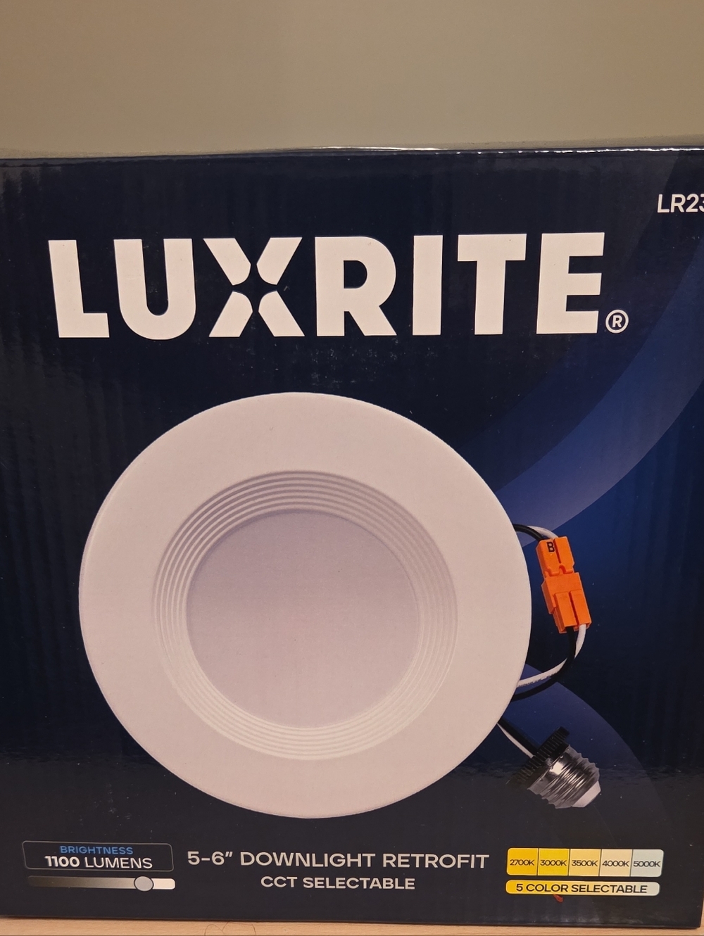 White 5-6" LED Downlight Retrofit - CCT Selectable